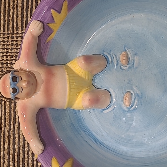 RARE VINTAGE SWIMMER IN POOL CHIP AND DIP BOWL - Picture 2 of 7
